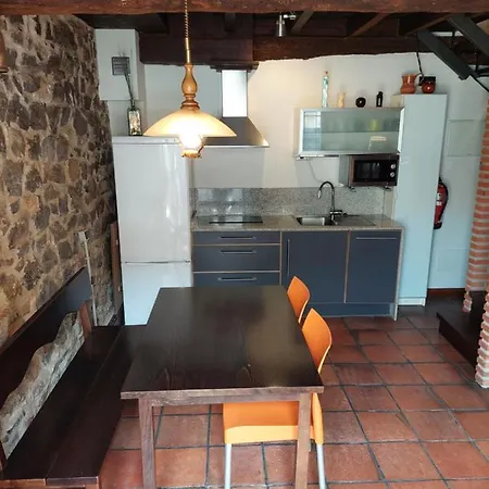La Casita De *