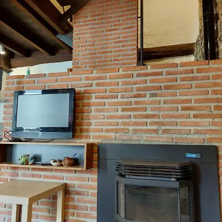 La Casita De *